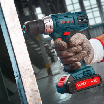 طراحی صنعتی بدنه دریل پیچ گوشتی شارژی Ronix 8014 برای کاربردهای حرفه ای